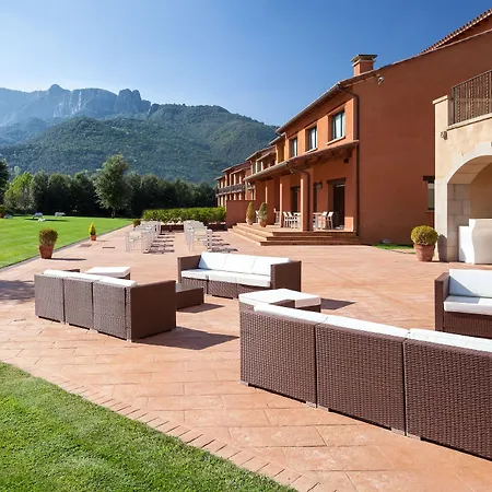 Vall De Bas Hotel