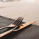 瓦尔德巴斯酒店 酒店